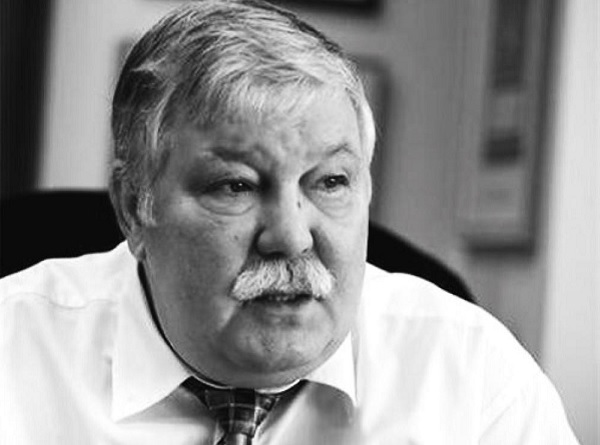20 години отличие „Лекар на годината“: Ген.-майор Стоян Тонев е лауреат за 2008 г.