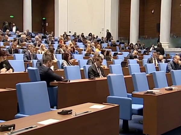 Приеха на второ четене промените в ЗЛПХМ за проследяване на лекарствата (Обновена)