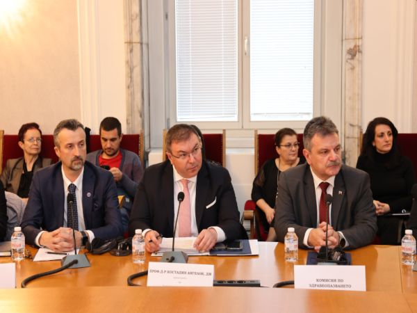 Д-р Симидчиев: Технологиите ще спомогнат за намаляване на сърдечносъдовите заболявания у нас до 5-10 години 