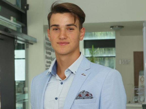 Студентът от МУ - Пловдив Здравко Иванов се представи успешно на научна сесия за млади изследователи    