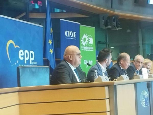 Здравната система в Европа е изправена пред безпрецедентна криза заради недостига на кадри