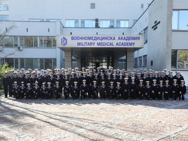 Прием за обучение на 30 военни медици е предвиден за новата учебна година