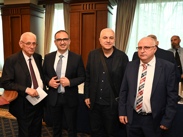 Проф. Оскар: 4% от възрастното население в Европа има сериозни увреждания на зрението