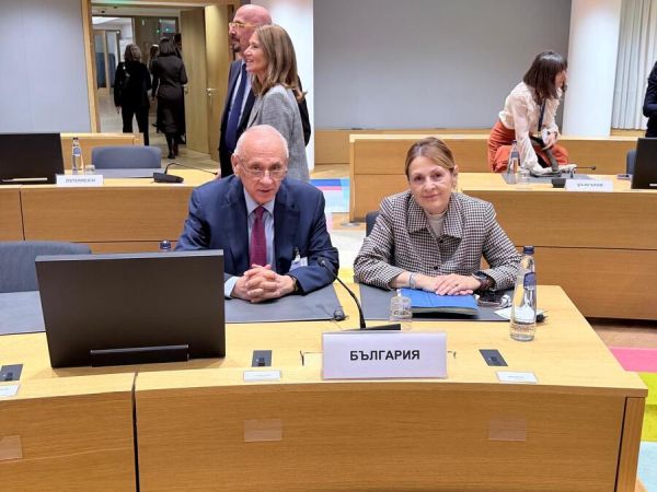 Акта за критично важните лекарства и фармацевтичния пакет обсъдиха здравни министри в ЕС