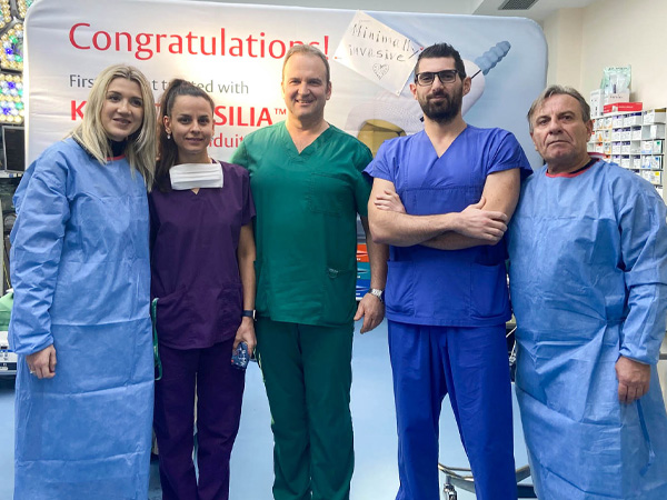 В УМБАЛ „Св. Анна“ имплантираха биологичен аортно клапен кондюит