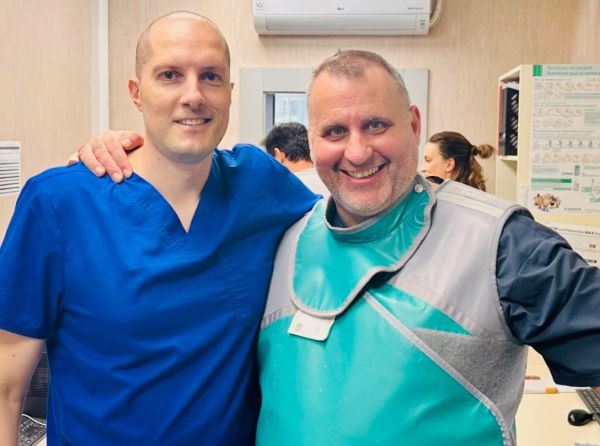 Увеличават се лекарите, защитили в България диплома за най-съвременното лечение на мозъчносъдови болести