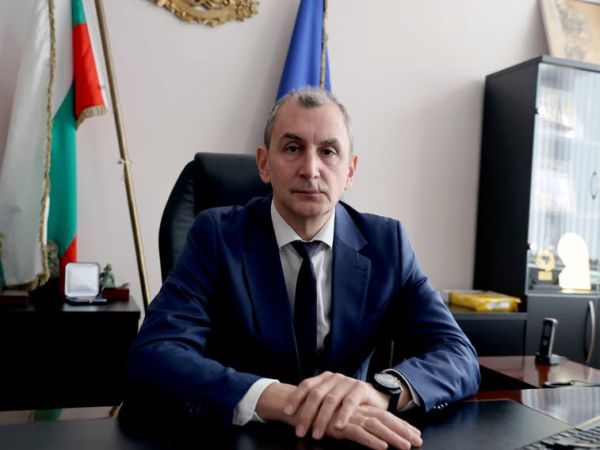 Министър Околийски спря обществена поръчка за охрана на обекти на МЗ в София и страната