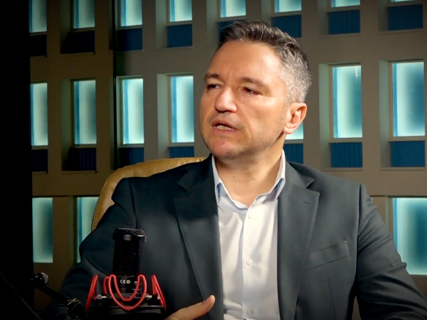 Вигенин: Лекарства с рецепта също трябва да могат да бъдат поръчвани онлайн 