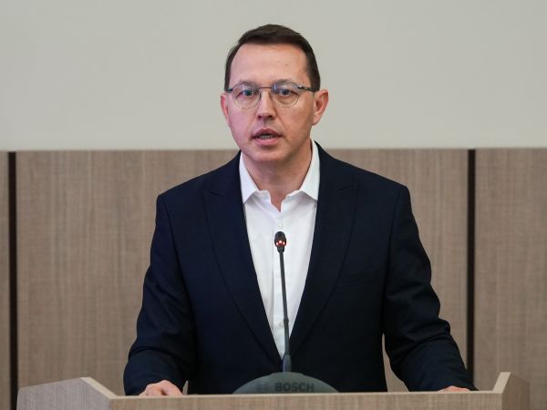 Общинският съвет в Бургас избра д-р Благомир Здравков за управител на Детската болница