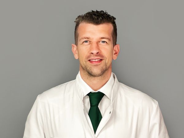 Д-р Церовски: Все по-често диагностицираме некроза на ставите при млади хора