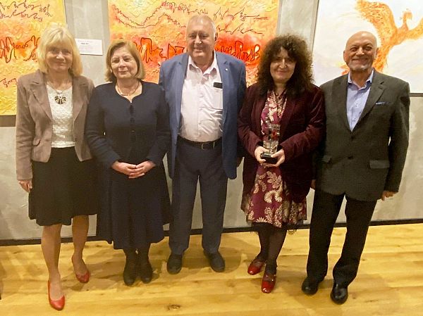 Български лекари писатели - с литературни награди от Хамбург