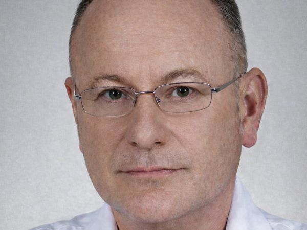 Д-р Сергей Стоянов: Радиоаблацията има много предимства като ефективен и щадящ дефинитивен метод на лечение в ортопедията