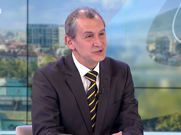 Доц. Околийски: Подкрепяме исканията за анекс към НРД