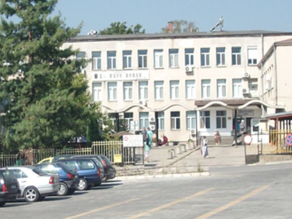 Двумесечно бебе почина в Спешното на Карловската болница