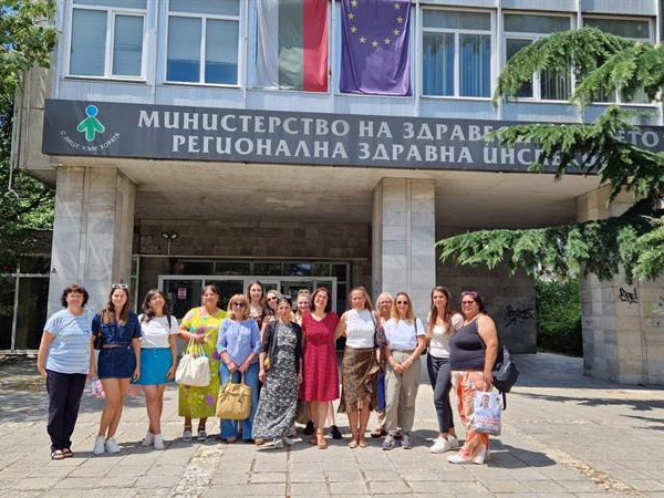 МУ–Варна проведе следдипломно обучение „Подкрепа за кърмене“