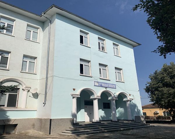 Откриват филиал на Бургаския държавен университет в Добрич, ще обучват медсестри  