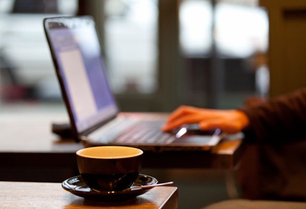 Във вестниците: Още за арестите в Пловдив, болницата във Враца, модернизацията на Спешна помощ