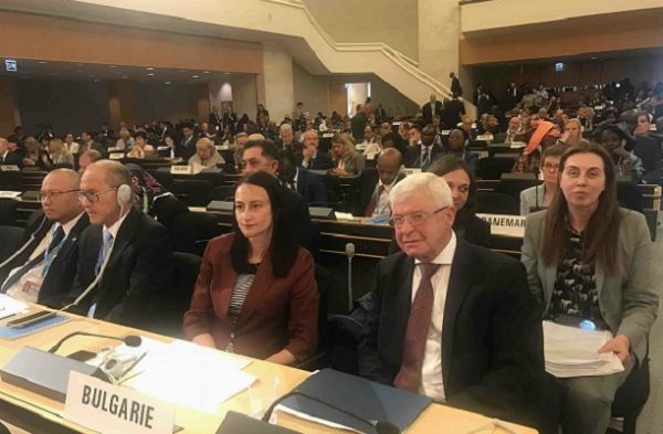 За постигането на универсално здравно покритие са нужни целенасочени усилия към най-уязвимите групи