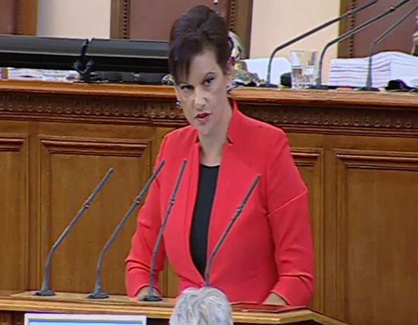 ГЕРБ готвят редица промени в текстовете от преходните и заключителни разпоредби на проектобюджета на НЗОК за 2019 г.