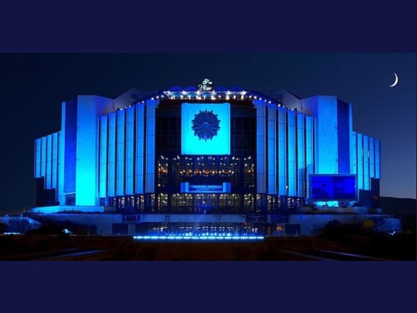 НДК ще светне днес в синьо за Световния ден на болестта на Бехтерев