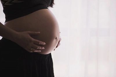 МЗ излезе с препоръки за бременните при пандемия от COVID-19