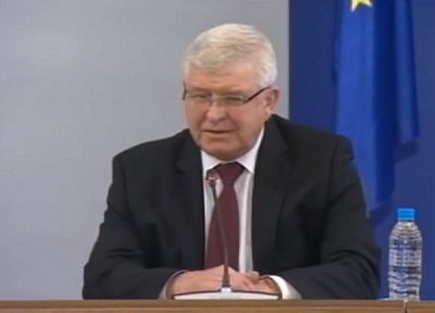 Министър Ананиев: Случаите на COVID-19 се съобщават с бързо известие