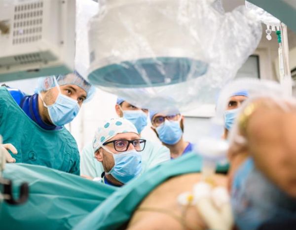 В УМБАЛ „Св. Марина“ извършиха първата имплантация на изкуствен сфинктер на пикочния мехур