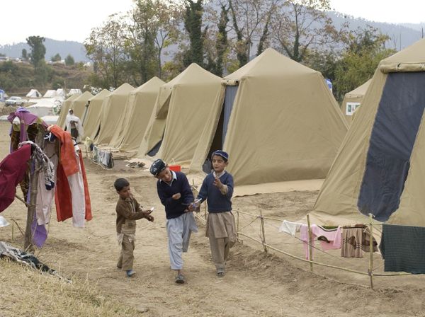 Гърция: Доказани са 20 случая на бежанци заразени с коронавирус