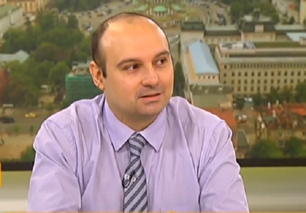 Д-р Илия Цеков: Капацитетът на България за тестване не е никак лош
