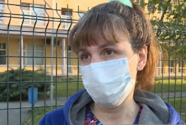 Медицинските сестри от Белодробна болница-София протестират, искат да работят по 7 часа, а не по 8
