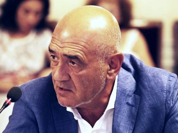 Връщат Дечо Дечев като директор на УМБАЛ „Св. Иван Рилски“