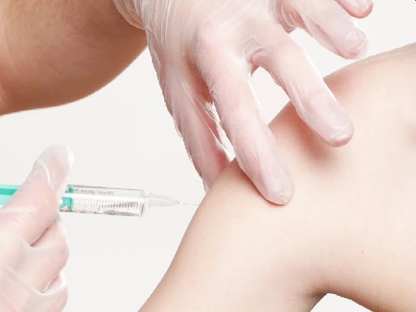 Девет общински пункта за ваксинация този уикенд в София