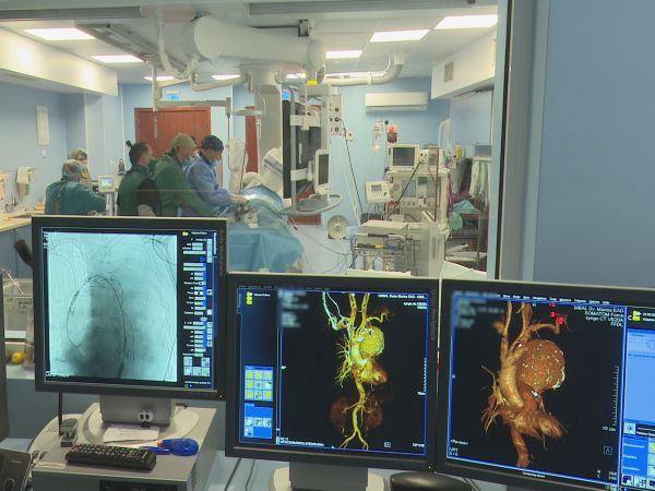 Сложна операция при разкъсване на аортата извършиха в УМБАЛ „Света Марина“ - Варна