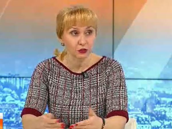 Ковачева: Необходима е спешна промяна в закона за ТЕЛК-решенията, които изтичат от 1 април