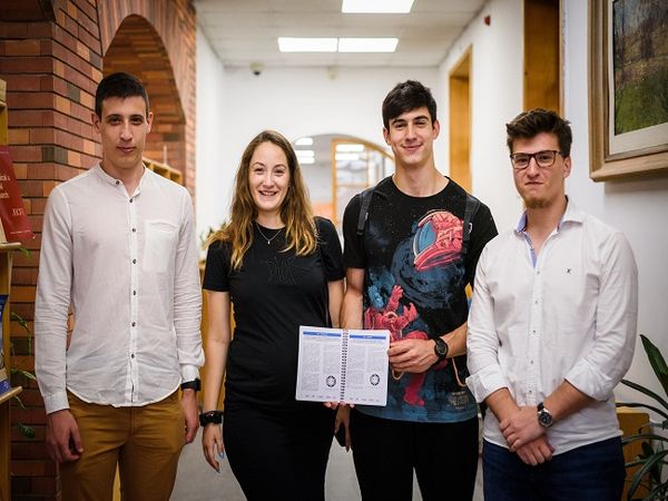 Студенти от МУ - Варна са сред победителите в конкурс на Европейската космическа агенция 