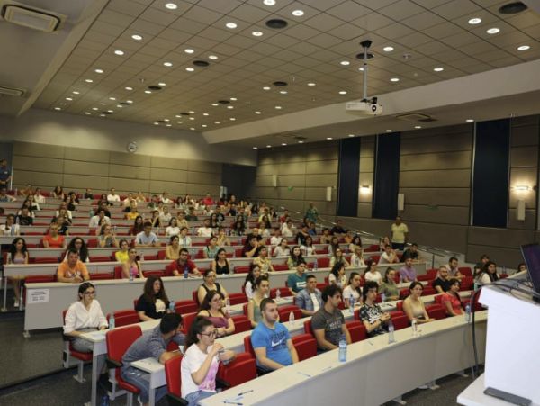 Приемните изпити в МУ-Пловдив започнаха