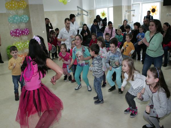 Празник „Красива усмивка“ за децата организират в МУ - Пловдив