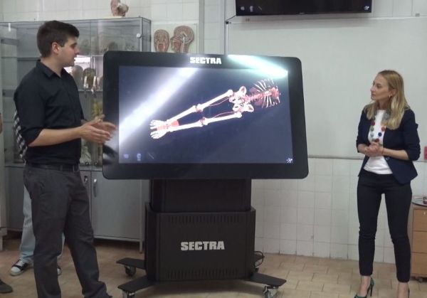 3D маса за виртуални дисекции вече в арсенала за обучение на МУ - Пловдив