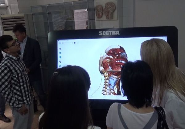 3D маса за виртуални дисекции вече в арсенала за обучение на МУ - Пловдив
