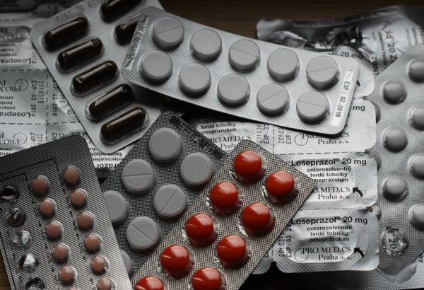 Фармацевтиката губи €10 млрд. годишно от фалшиви лекарства