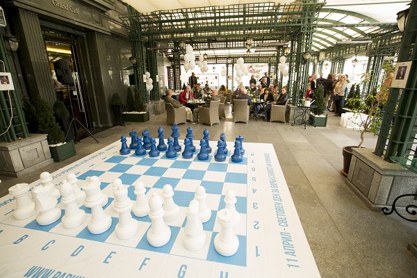 Пациенти с Паркинсон играха шах в Световния ден за борба с болестта