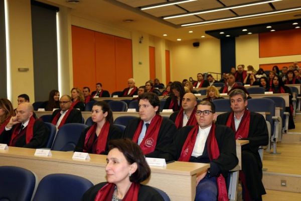 115 специализанти получиха своите свидетелства на церемония в МУ-Пловдив