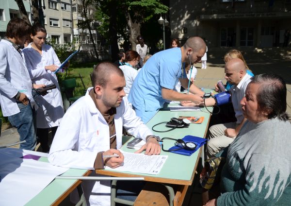 МУ-Варна се включва в национална здравна кампания за измерване на кръвно налягане