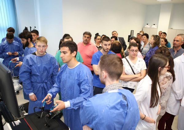 Симулационно обучение по лапароскопия започва в МУ-Пловдив