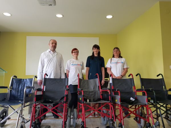 „Пирогов“ получи дарение от 16 инвалидни колички
