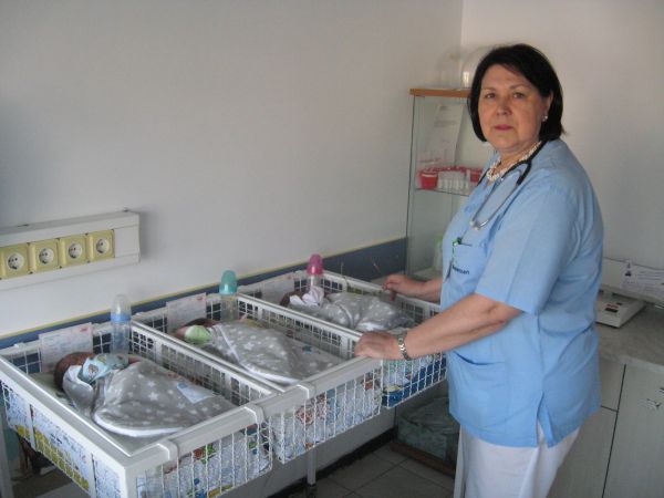 „Чувалчета с кауза“ смениха завивките на бебетата в УМБАЛ „Свети Георги“ в Пловдив