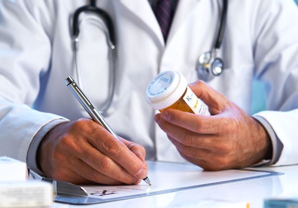 Редица промени в Наредбата за предписване на лекарства предлагат от НСОПЛБ